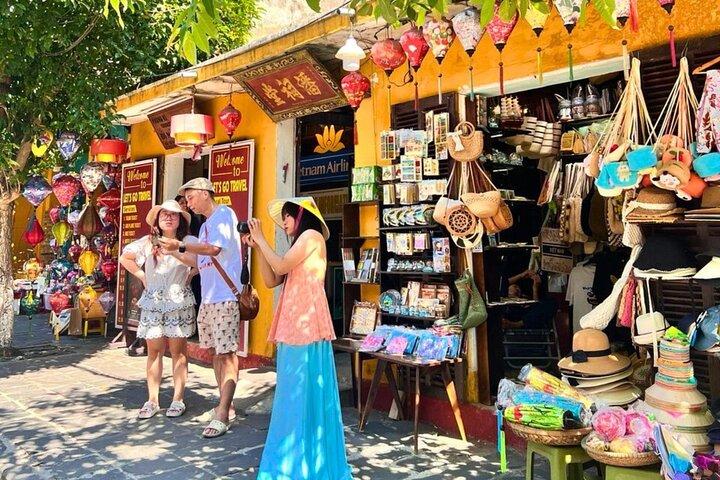 Hoi An Old Town Walking com templos e passeio privativo de barco
