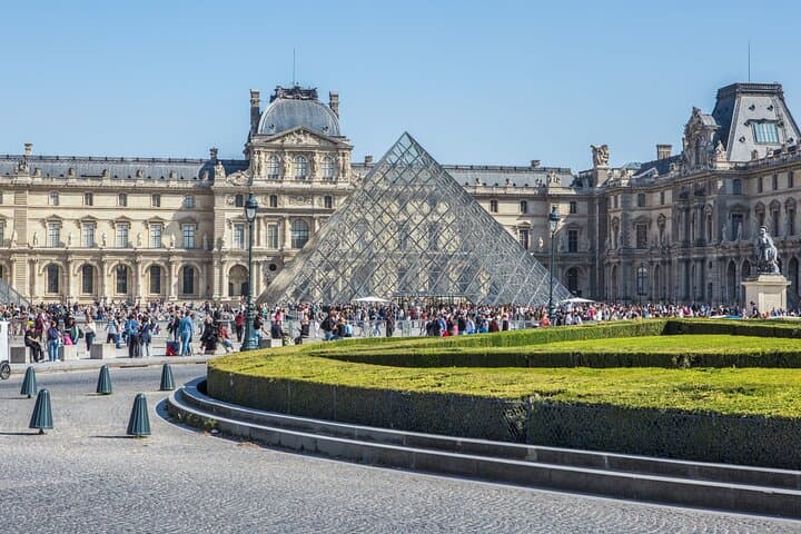 Paris Museum Pass 2, 4 to 6 Days Access to Iconic Attractions