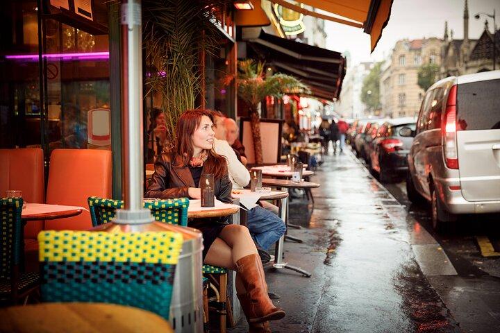 Paris Landmarks Unveiled: A City Walk at Your Pace