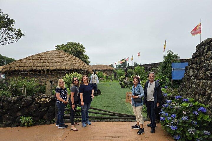 Île de Jeju Cours de visite facile à pied à Jeju Island