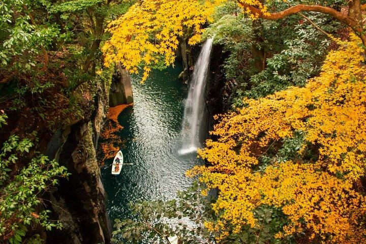 Takachiho Gorge och Mount Aso Scenic Day Tour