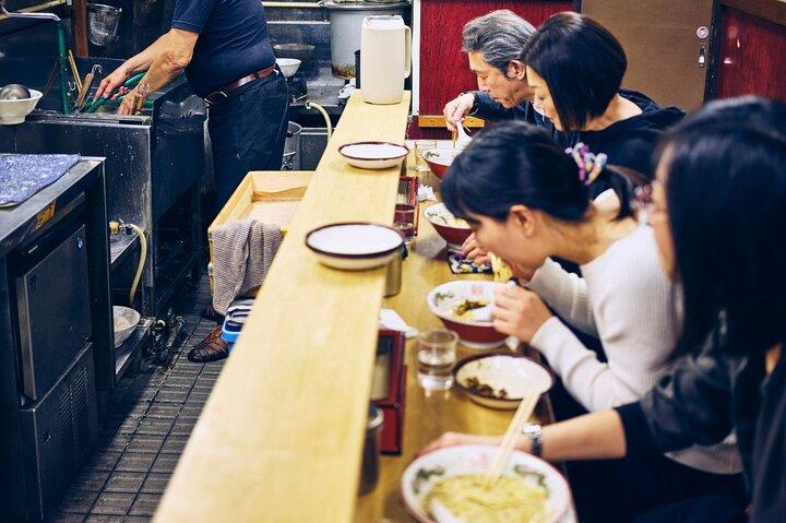 東京渋谷:日本限定ラーメン 9種類から選べる