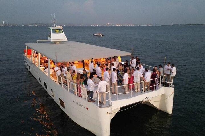 Sunset Experience Cartagena Boat Party