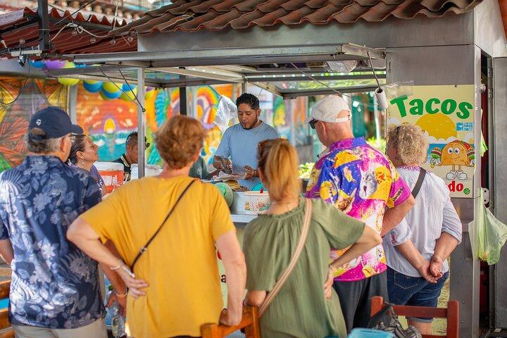 Tour del Taco della Città Vecchia con Vallarta Food Tours