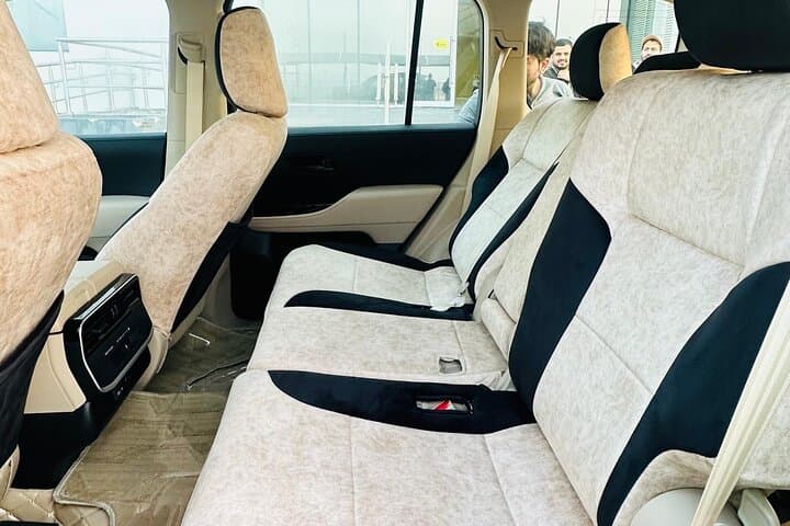 Dubai Airport (DXB): Private Arrival or Departure Transfers