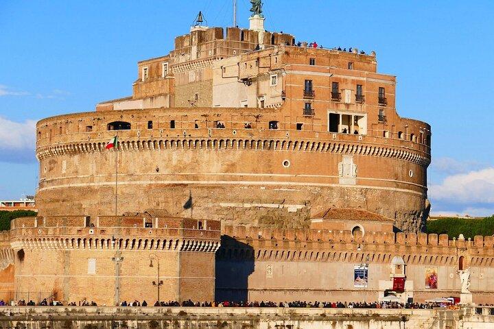 Castel Sant'Angelo: Skip-the-Line Live Guided Tour in Rome