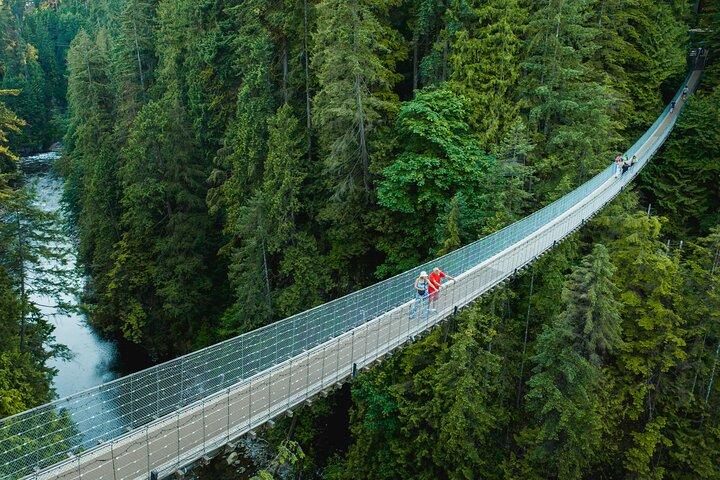 Capilano Suspension Brid, Lynn Canyon Park + 4 altre attrazioni Tour
