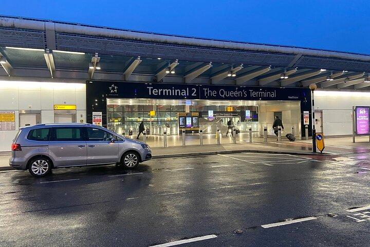 Heathrow Airport to/from London - Private Transfer + Meet & Greet