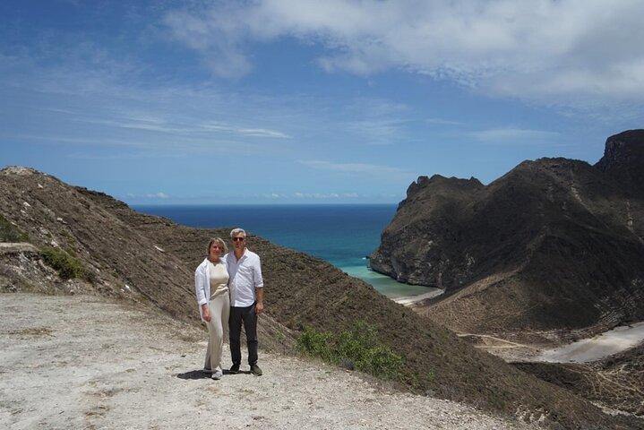 Excursion d'une journée à Salalah (Est et Ouest) (guide touristique germanophone)
