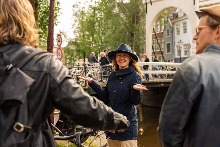 Old Amsterdam Red Light Beer Tour inc 6 Craft Tastings and Snacks