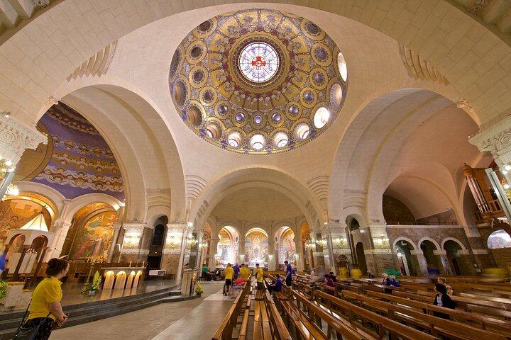 Lourdes Day Trip fra Paris Helligdomme og besøg inkluderet