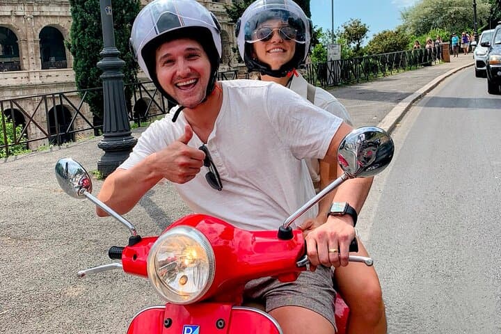 Guided Vespa Tour of Rome – Ride a Vespa with a Local Guide