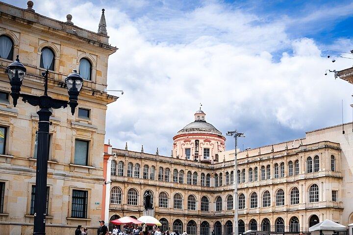Bogotá Old Town with Gold Museum and Botero Museum