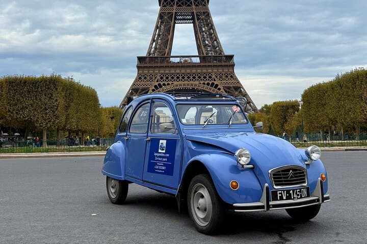 Paris in Citroen 2CV Authentic and Vintage Experience