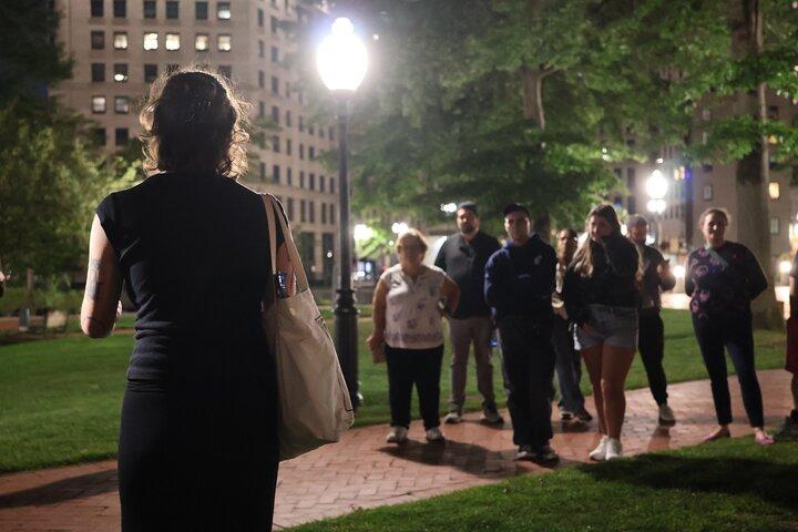 Verdaderos fantasmas de la Providencia : True Crime Ghost Tour