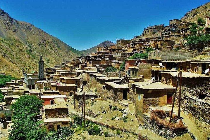 Atlas Mountains Two-Day Exploration: A Hiking Adventure