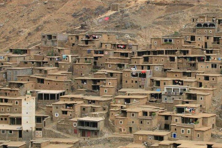Atlas Mountains Two-Day Exploration: A Hiking Adventure