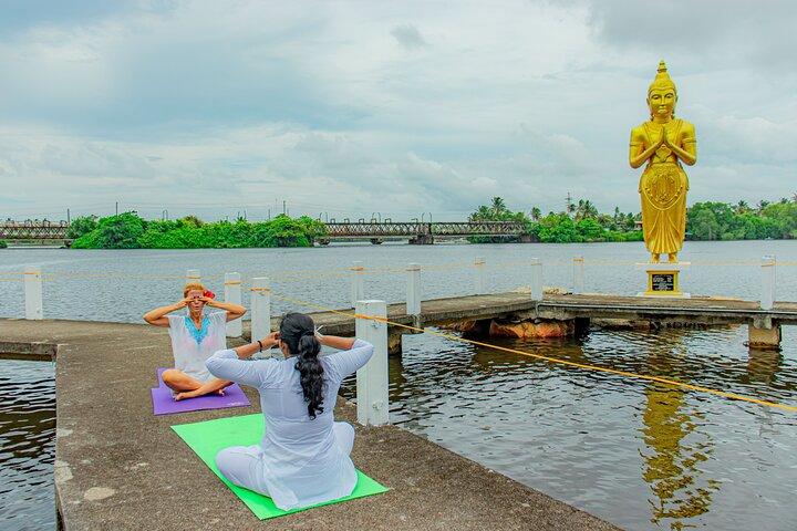 Sunrise Yoga e Pranayama