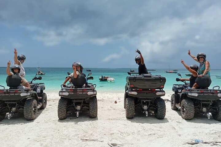 Zanzibar : aventure en quad de Nungwi à Kendwa Tour 4H