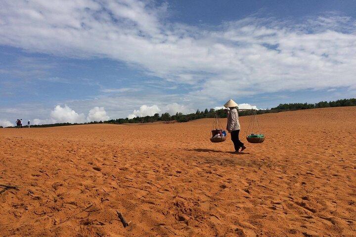 Tour privato di un giorno alle dune di sabbia di Mui Ne