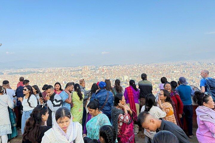 カトマンズの仏教寺院のプライベート全日ツアー