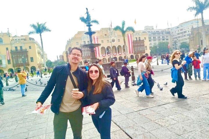 Walking Tour in the Historical Centre and China Town