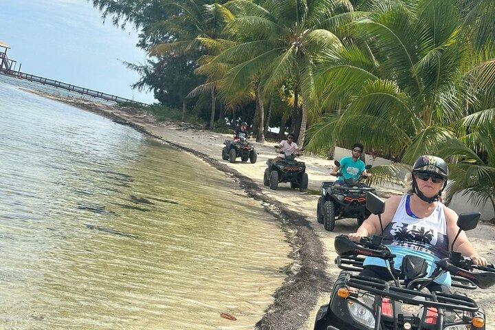 Roatán Private ATV Jungle Adventure & West Bay Beach Day Pass