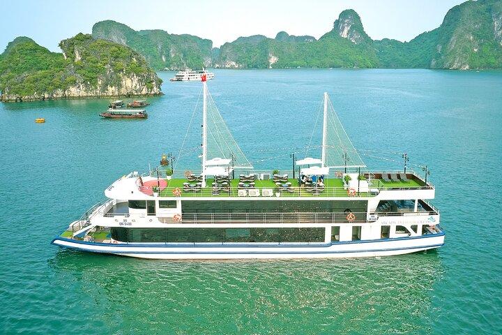 Arcady Premium Halong 5 - Croisière Star Day : Buffet, Kayak, Jacuzzi