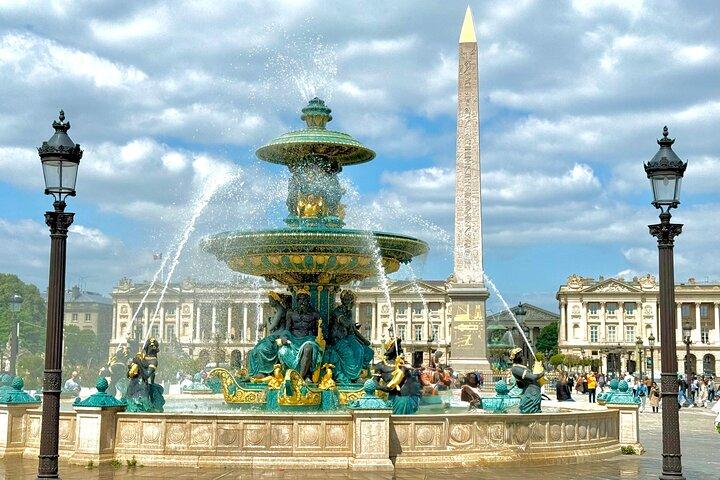 Free Perfume Museum & Opera District Tour (Tip-Based)