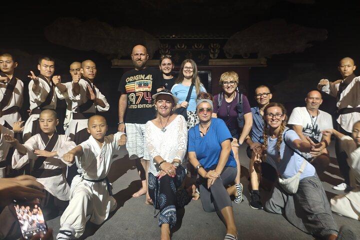 Excursion privée d'une journée à Luoyang Longmen et Shaolin au départ de Xian en train HSR
