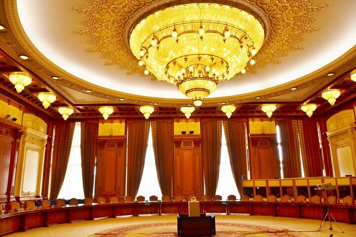 5 à 6 heures - Visite privée de la ville de Bucarest sur Ceausescu et le communisme
