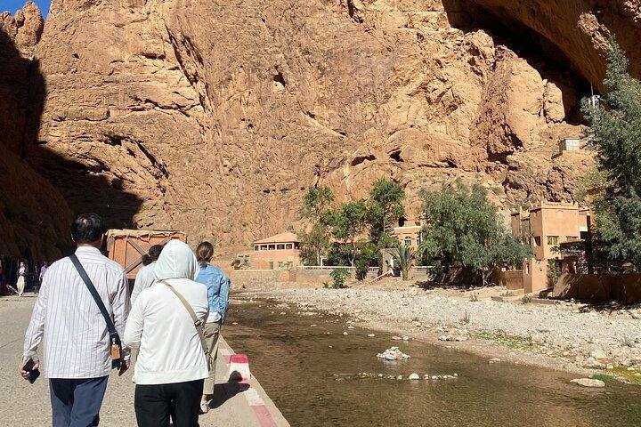 Marrakech 3-Day Private Desert Tour W/Luxury camp and camel ride