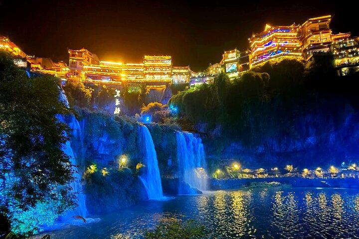 1 - Dag Private Tour til Mt.Tianmen & Furong By Natbelysning