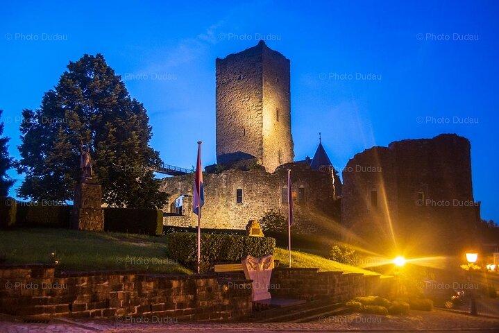 Luxembourg: Three Haunted Castles og Ghost Legends Private Tour