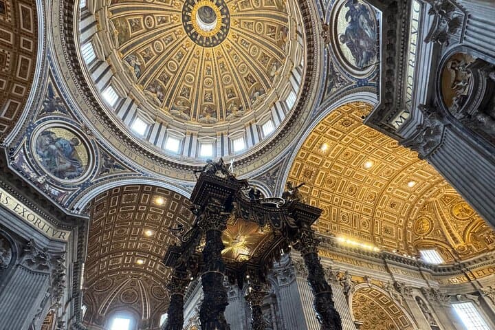 St. Peter's Basilica Private Tour: Square, Dome & Papal Tombs