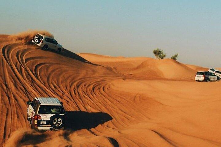 Doha Desert Safari, ATV, Camels, Sandboarding og Inland Sea Tour