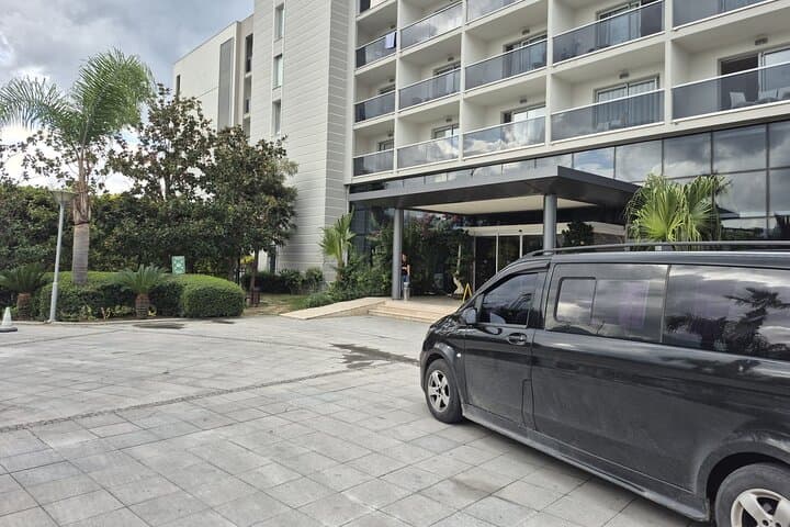 Izmir Airport to Kusadasi Hotels – Private Airport Transfer
