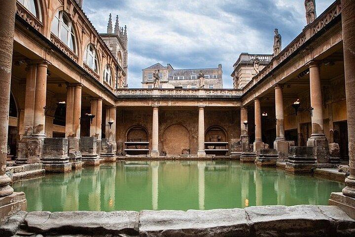 Private Full Day Tour to Longleat Safari Park and Historic Bath