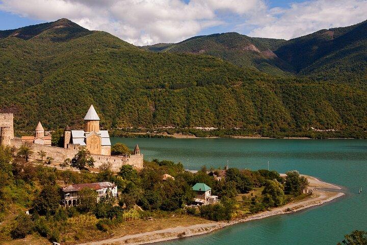 Tour a Gudauri, Kazbegi, Ananuri, Gergeti