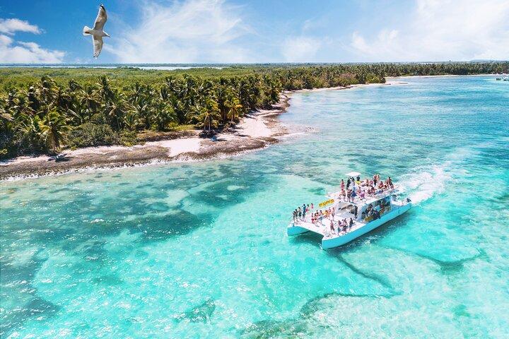 Punta Cana privécatamaran met snorkelen, lunch en open bar