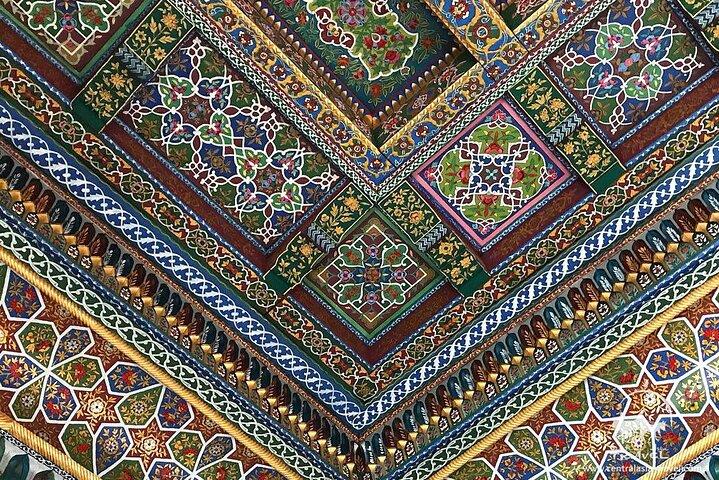Auténtico tour de varios días a Uzbekistán