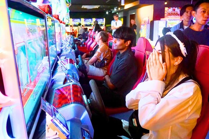 Tokyo Akihabara Anime Culture, Retro Game & Maid Cafe Visit