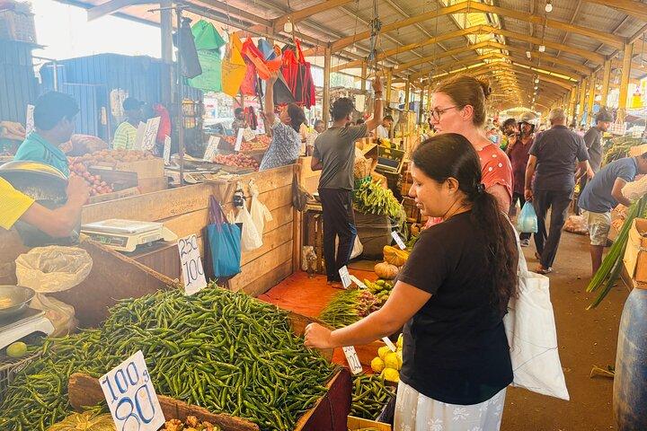 Market Tour With Cooking Class by Colombo Cookingclass