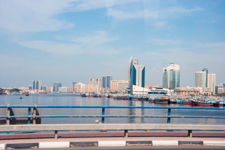 Snapshot Tour of Dubai includes photo stop at Atlantis & Madinath Jumeirah