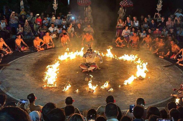 Uluwatu Cultural Tour : Ocean Cliff Temple & Kecak Fire Dance