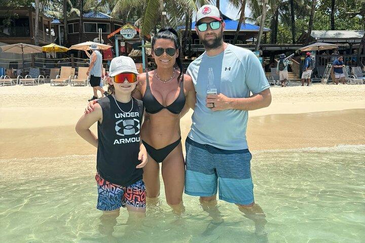 Explore Roatan com Zipline Vida Selvagem e Praias