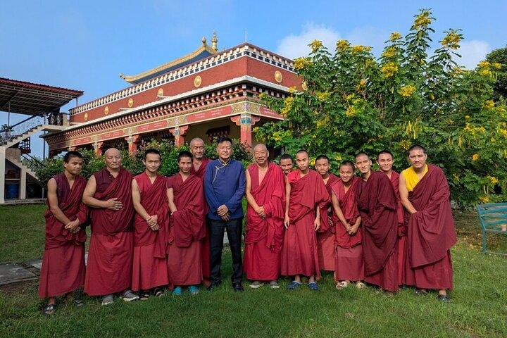 Rishikesh: Besök Mindrolling Monastery & Tibetan Buddhist Stupa