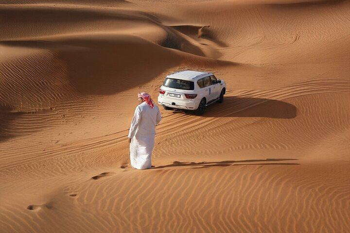 Dubai Red Dunes Desert Safari con Premium Camp 5 spettacoli e barbecue