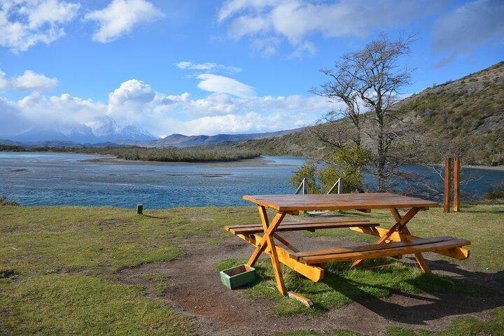 Laguna Parrillar & KeuKen Ethnic Park Private Shore Tour