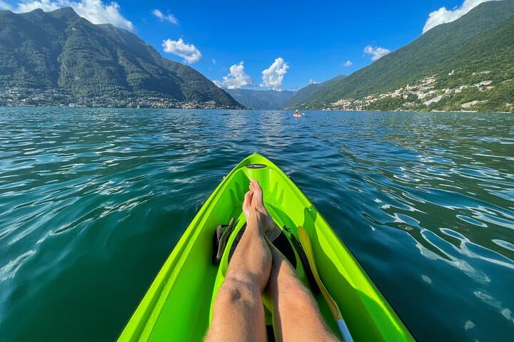 Kayaking on Lake Como - customizable